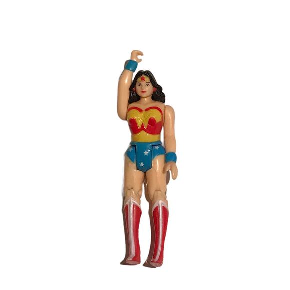 Vintage Toy Biz DC Comics Super Heroes Wonder Woman Figure 1989 Arm Actions - Picture 2 of 10